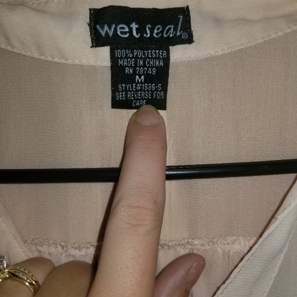 Tank top button up - Picture 2 of 3